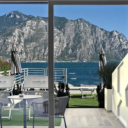 Castello Front Мальчезіне